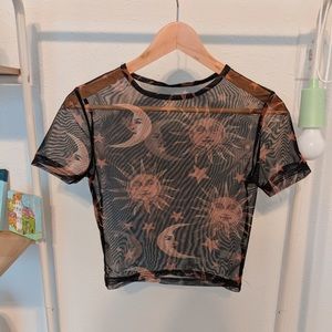 Sheet mesh moon and sun top